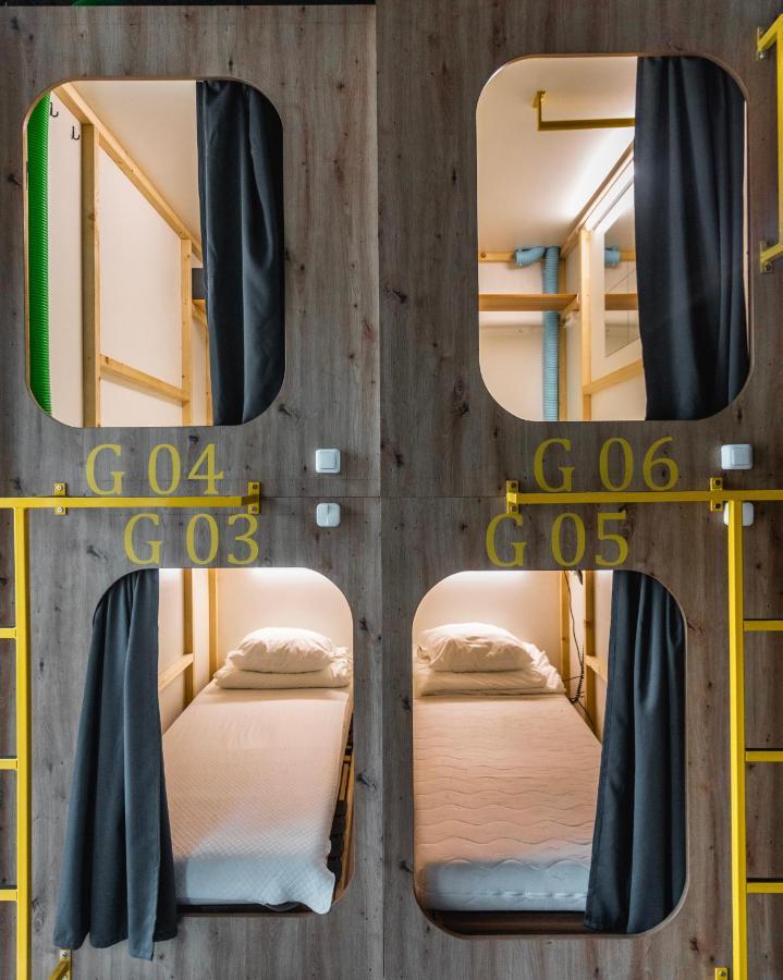 Capsule Hostel Logistic วิลนีอุส ภายนอก รูปภาพ